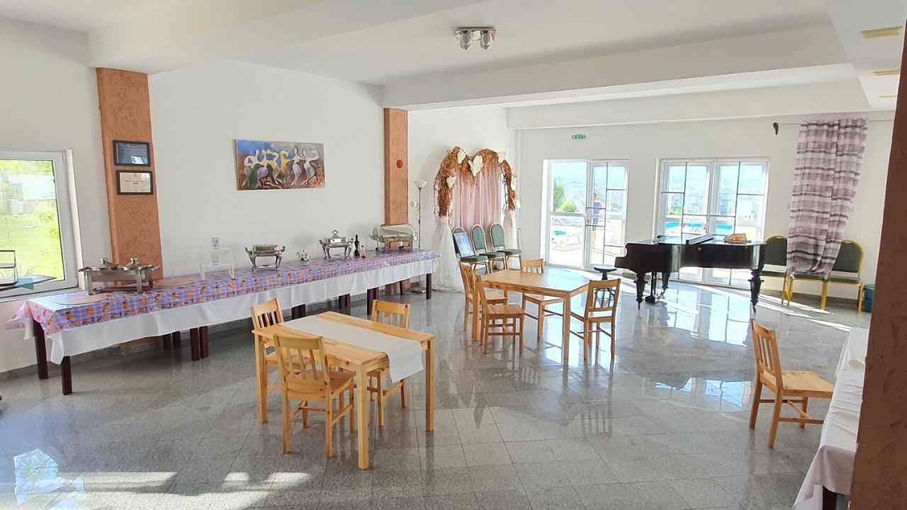 Naiada Villa Ostrov Екстериор снимка